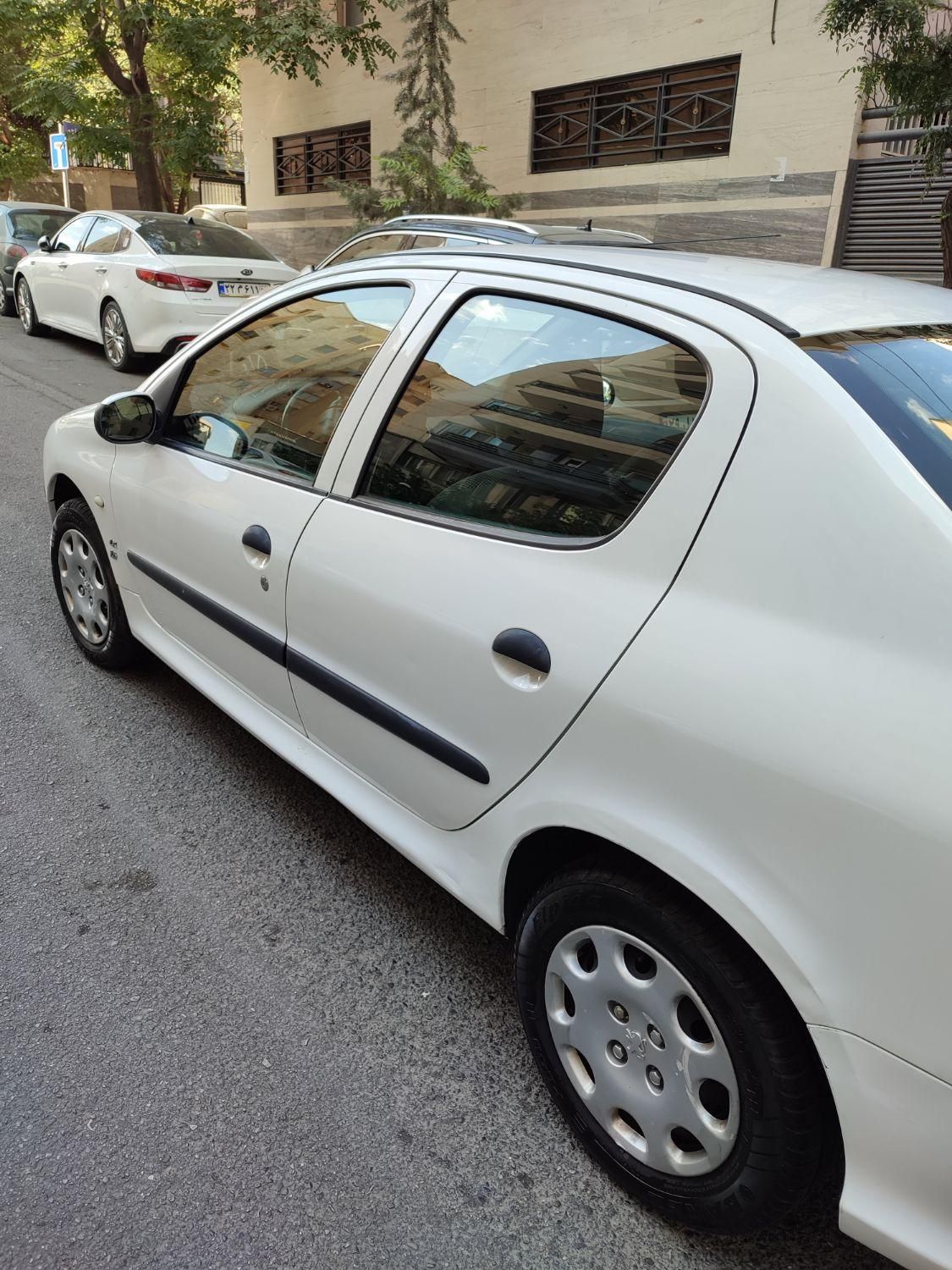 پژو 206 SD V8، مدل ۱۳۹۵.|خودرو سواری و وانت|تهران, سعادت‌آباد|دیوار