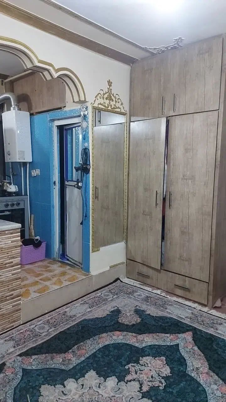 فروش آپارتمان ۲۶متری طبقه سوم راه مشترک|فروش آپارتمان|بروجرد, |دیوار