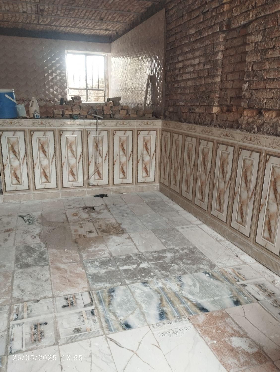 کاشیکاری ساختمان انجام میدم|خدمات پیشه و مهارت|سراوان, |دیوار