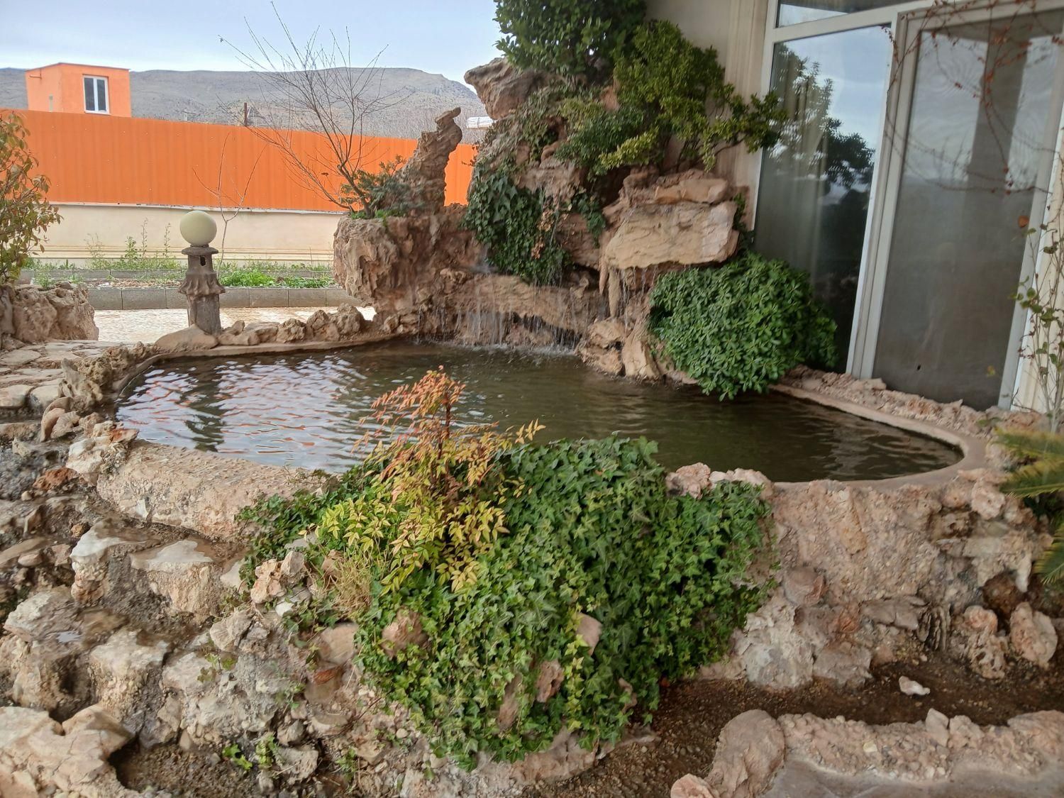 ویلا مهمانسرای مادر بزرگ سپیدان روستای سربست|اجارهٔ کوتاه‌مدت ویلا و باغ|شیراز, ارم|دیوار