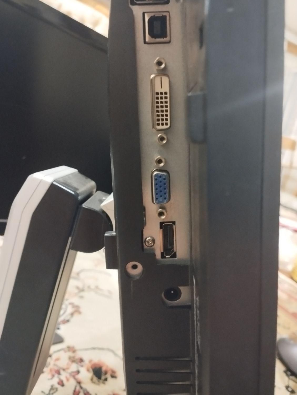 تعدادی مانیتور و موس و کیبورد ساده و گیمینک RGB|قطعات و لوازم جانبی رایانه|بجنورد, |دیوار