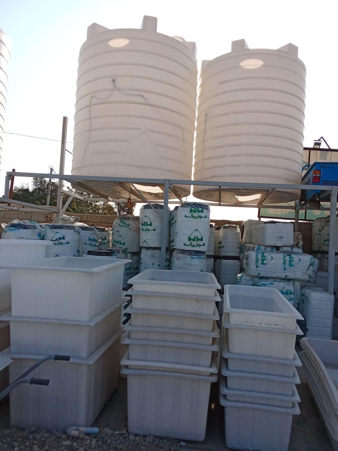 منبع آب تانکر آب پلاستیکی|مصالح و تجهیزات ساختمان|رباطکریم, |دیوار