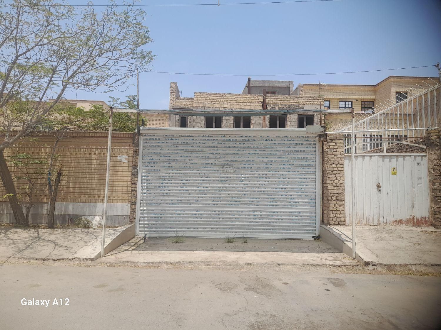 مغازه تجاری  ۵۰ متر مربع  دارای امتیازات کامل|اجارهٔ مغازه و غرفه|کاشان, شهرک فرهنگیان|دیوار