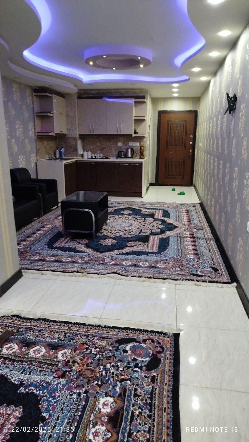 اجاره روزانه سویت داخل بازار|اجارهٔ کوتاه‌مدت آپارتمان و سوئیت|بندر گناوه, |دیوار