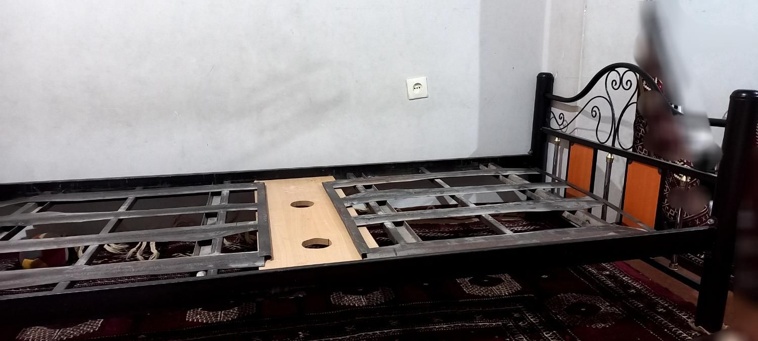 تخت یکنفره|تخت و سرویس خواب|بندر ترکمن, |دیوار