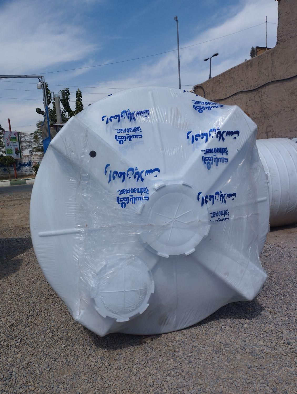 تانکر آب/ مخزن/ سه لایه /ضد جلبک/منبع ۸۰۰۰ لیتر|مصالح و تجهیزات ساختمان|پاکدشت, پاکدشت (مامازند)|دیوار