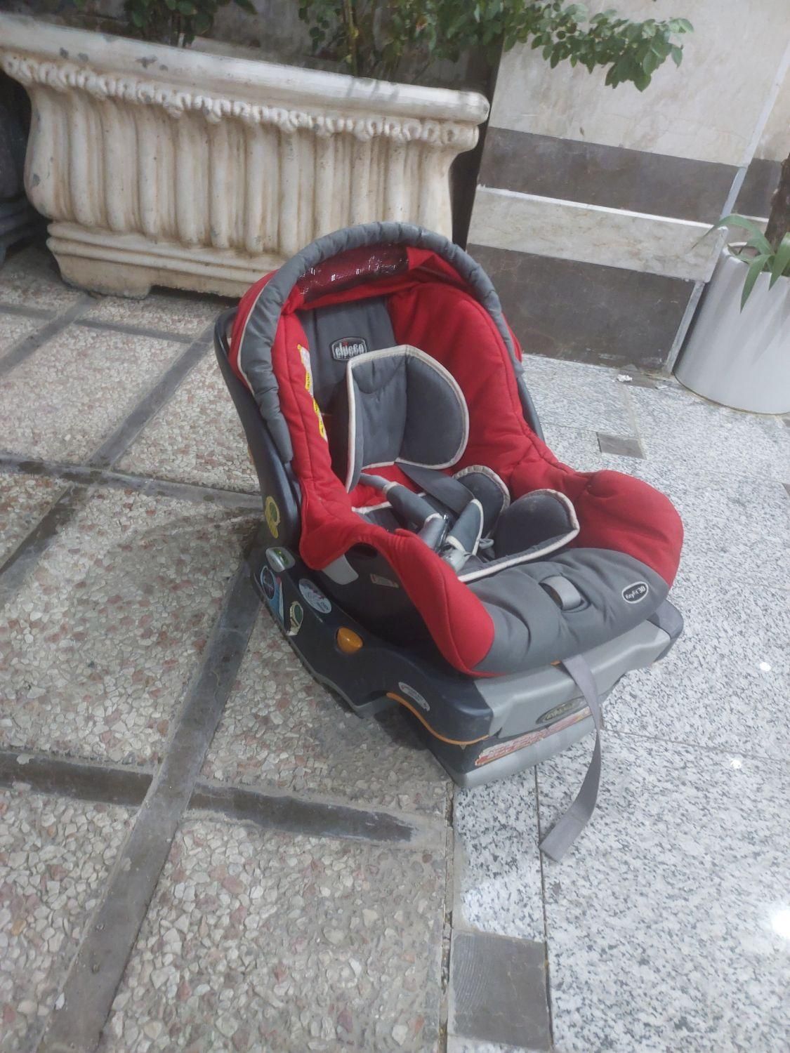 صندلی ماشین کودک چیکو|تخت و صندلی بچه|تهران, شهرک چیتگر|دیوار