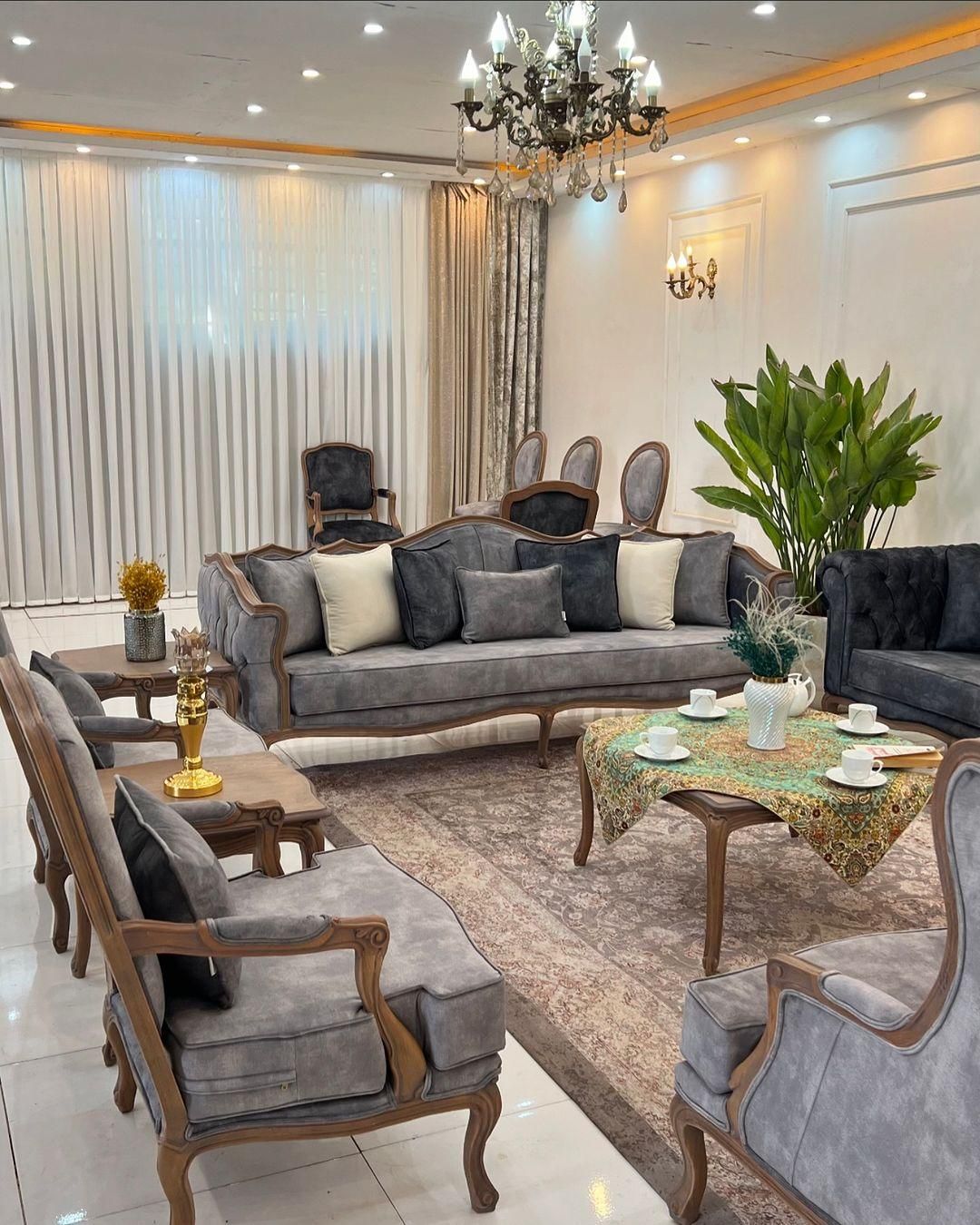 مبل کویین فرانسوی تئو|مبلمان خانگی و میز عسلی|مشکین‌دشت, |دیوار