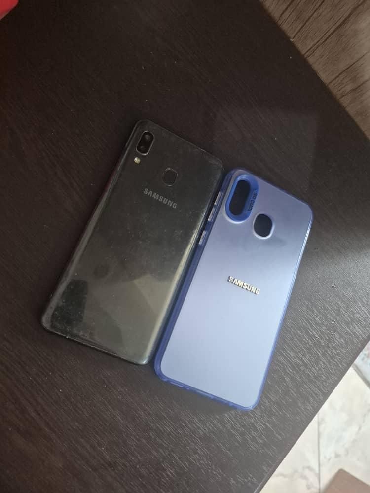 سامسونگ Galaxy A20 با حافظهٔ ۳۲ گیگابایت|موبایل|تهران, شهران جنوبی|دیوار
