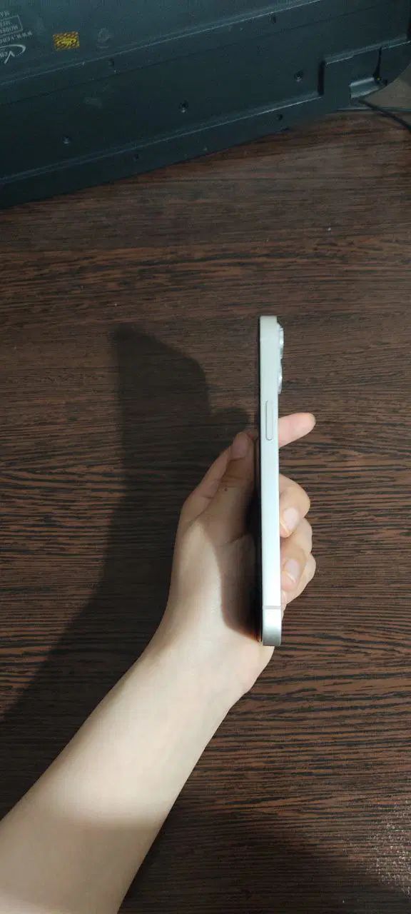 اپل iPhone 13 با حافظهٔ ۱۲۸ گیگابایت|موبایل|تهران, صاحب الزمان|دیوار