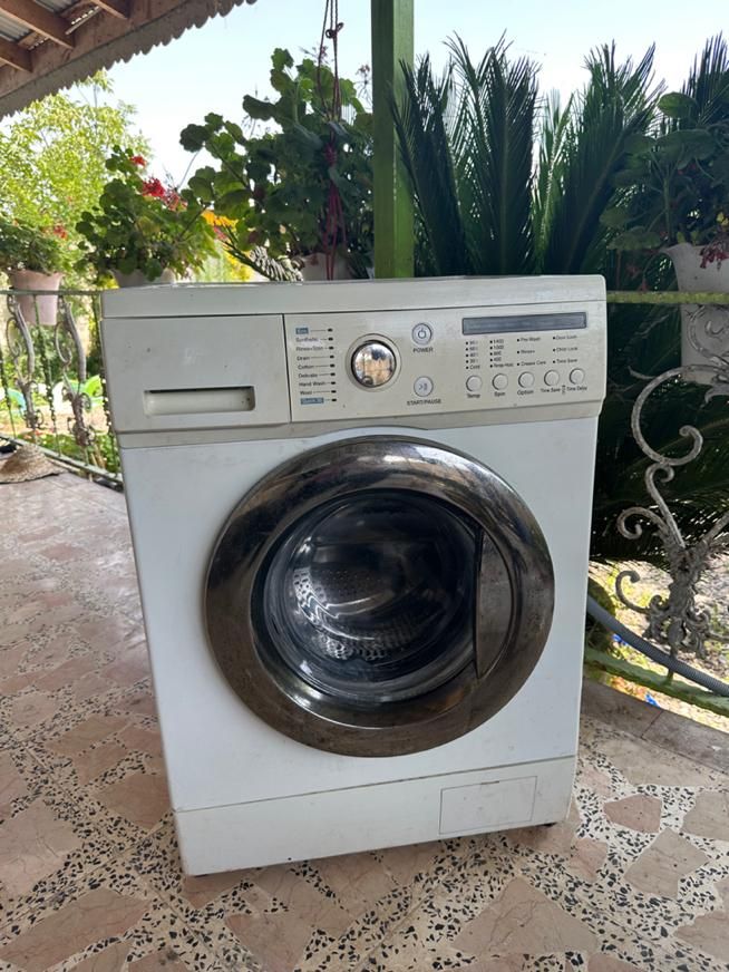 ماشین لباسشویی دوو - Daewoo|ماشین لباسشویی و خشک‌کن لباس|رشت, سیا اسطلخ|دیوار
