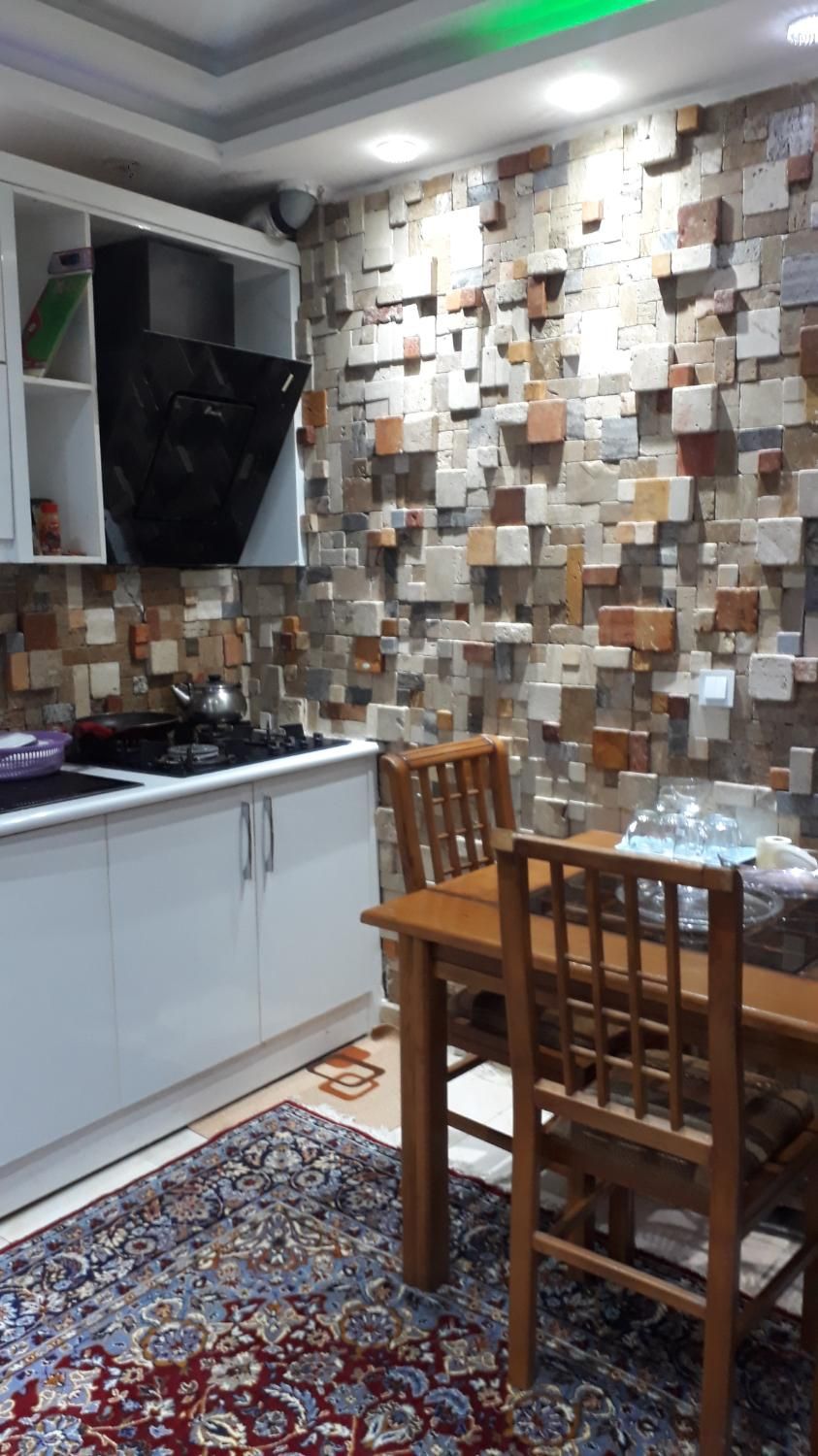 الهیه برخیابان اصلی|اجارهٔ کوتاهمدت آپارتمان و سوئیت|قشم, |دیوار