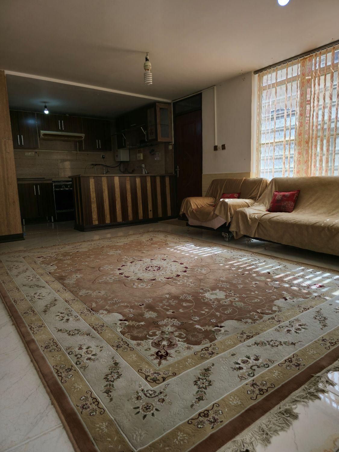 منزل مبله قلات|اجارهٔ کوتاه‌مدت آپارتمان و سوئیت|شیراز, گویم|دیوار