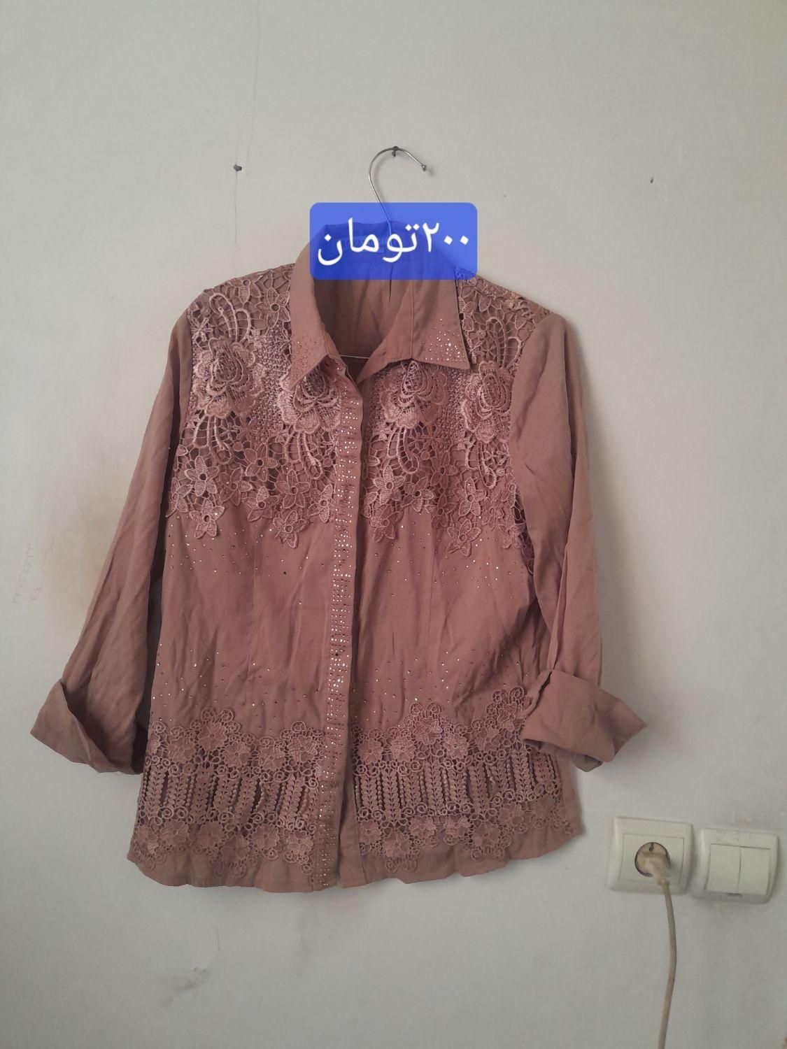 چندتا لباس دارم زیر قیمته بدو که نبرنشون|لباس|تهران, بیسیم|دیوار