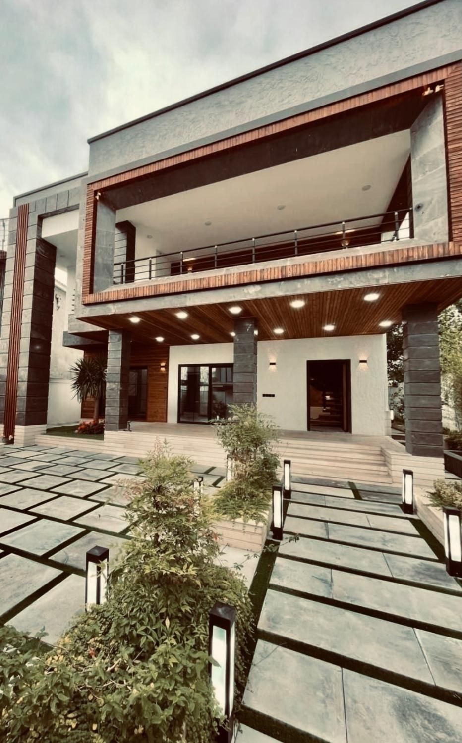 اجاره ویلا فوق لوکس مشاور دریا جعفریان|اجارهٔ کوتاهمدت ویلا و باغ|تبریز, |دیوار