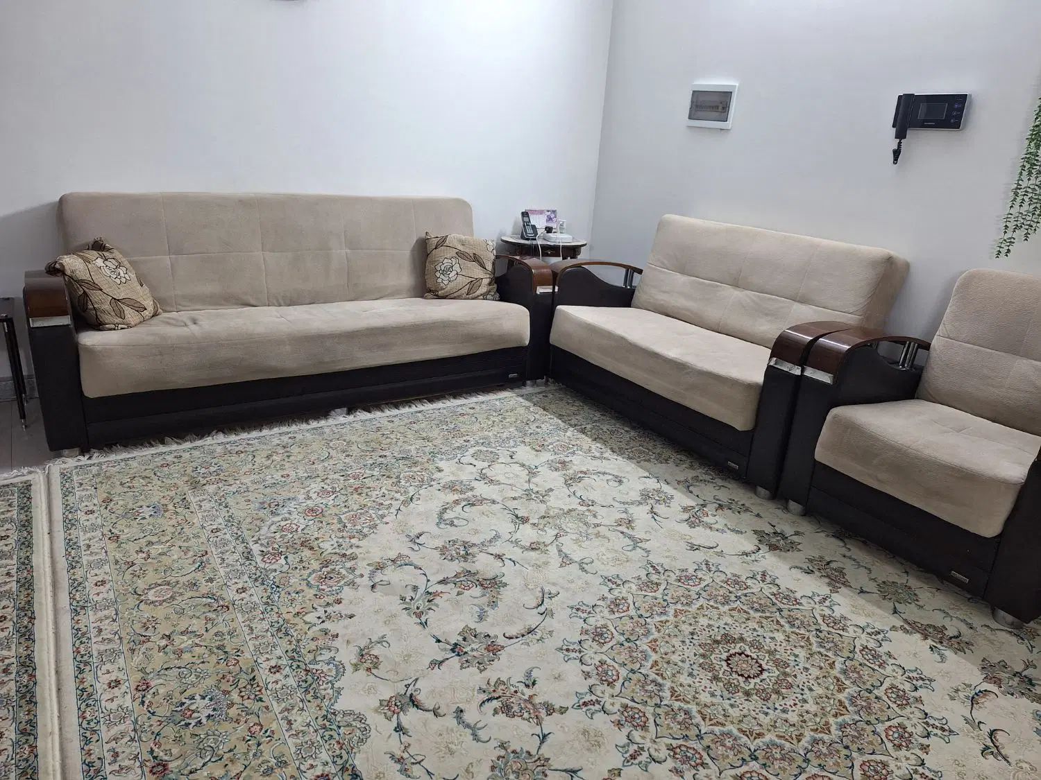 ۲ ست مبل راحتی تختخوابشو و استیل ۸ نفره و ۹ نفره|مبلمان خانگی و میز عسلی|تهران, نیروی هوایی (پیروزی)|دیوار