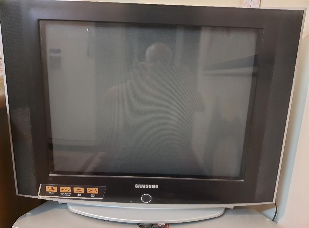 تلویزیون 29 اینچ اسلیم فیت سامسونگ|تلویزیون و پروژکتور|کرمان, |دیوار