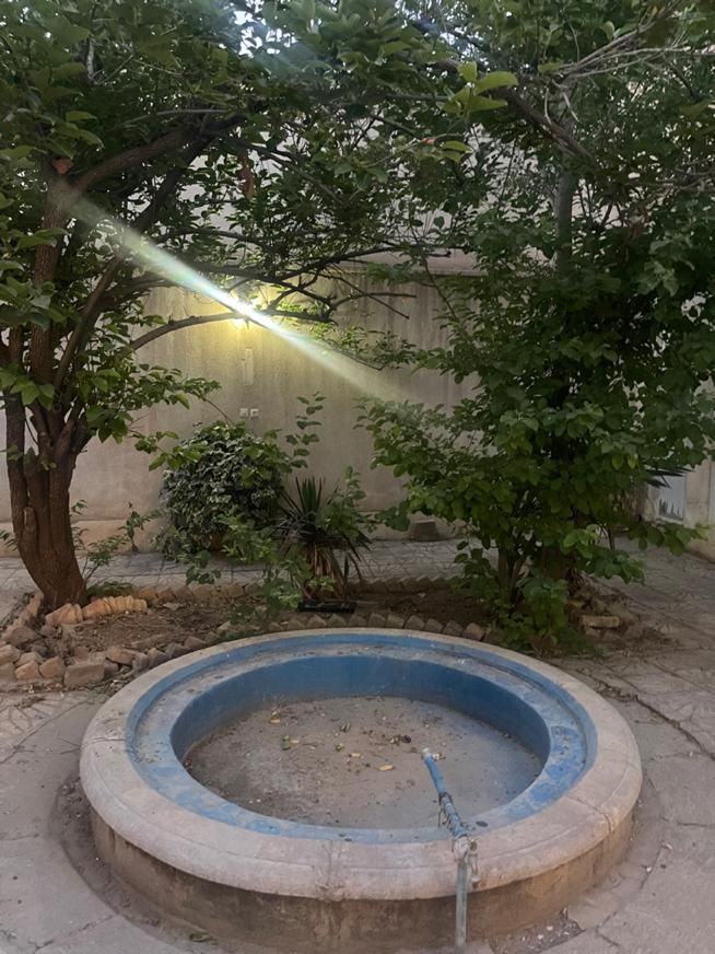 فروش کلنگی ۲۱۰ متری ارتفاع 4p/باغ کلانتر|فروش زمین و ملک کلنگی|اصفهان, لنبان|دیوار