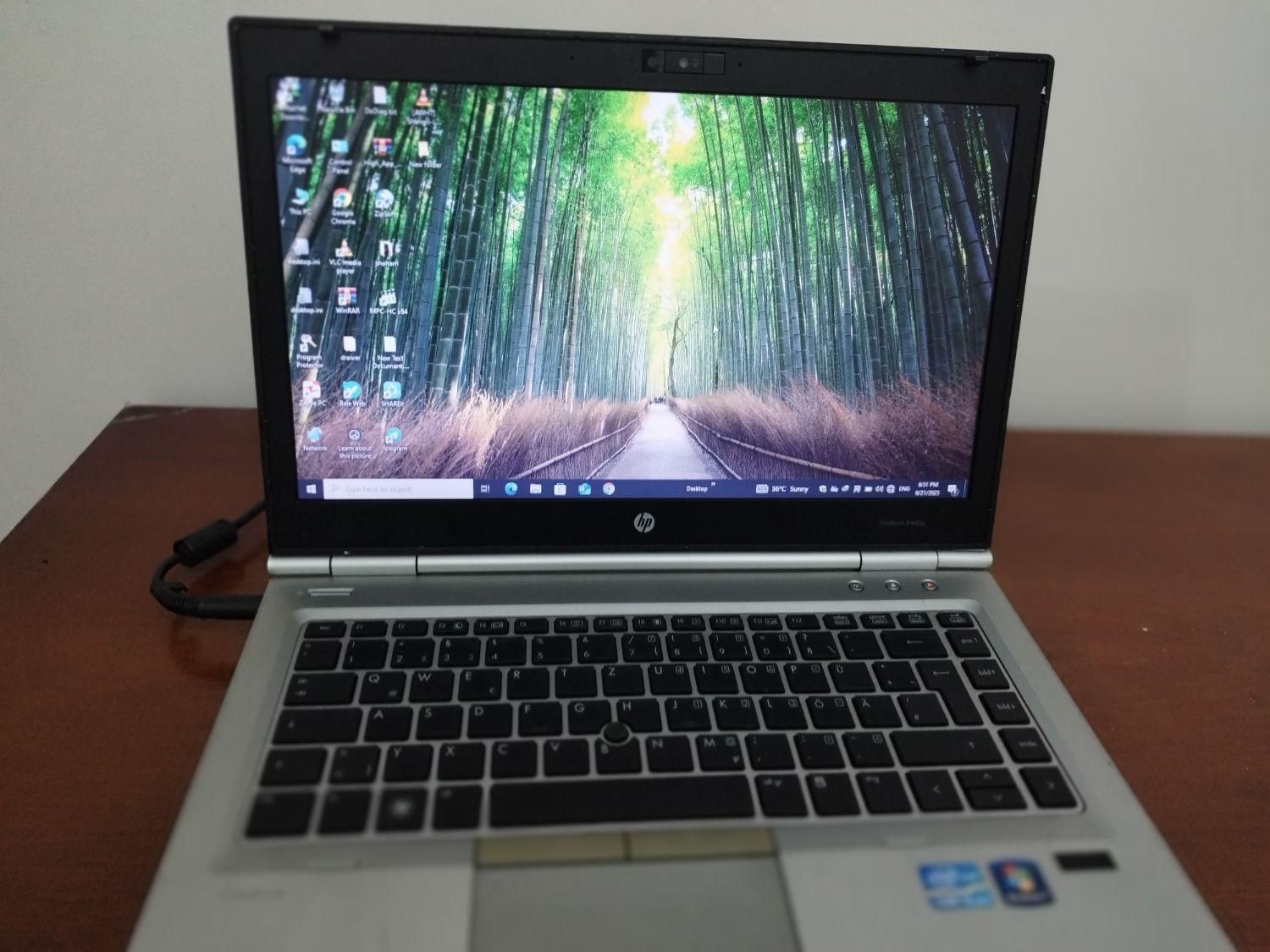 لبتاب hp-i5 اصل آلمان با گرافیک یک گیگ مجزا|رایانه همراه|تهران, نواب|دیوار