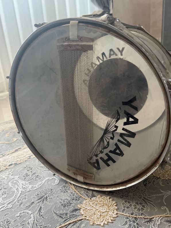 تبل ریز یاماها|درام و پرکاشن|اصفهان, بهاران|دیوار