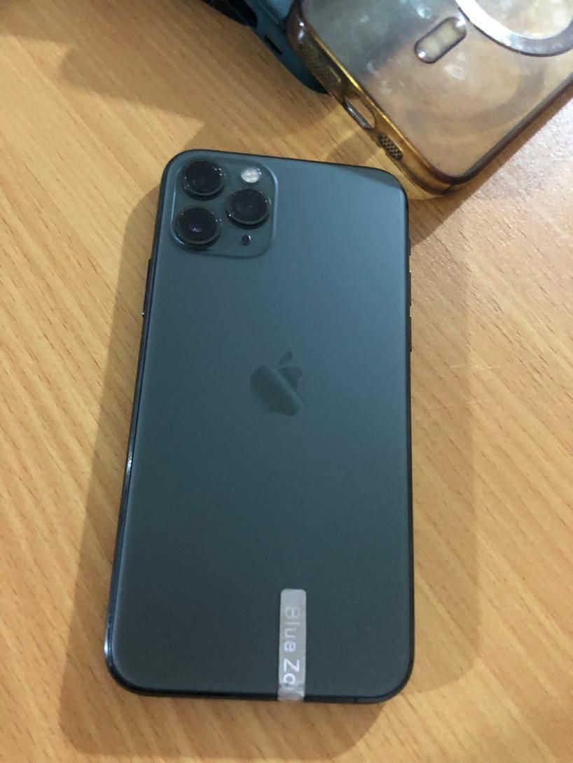 اپل iPhone 11 Pro با حافظهٔ ۲۵۶ گیگابایت تمیز|موبایل|فولادشهر, A4|دیوار
