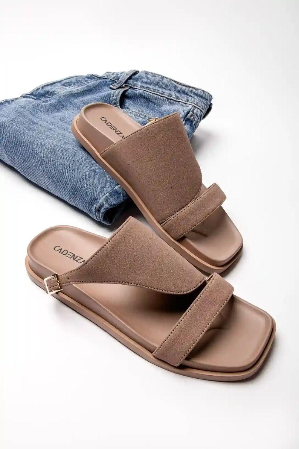 دمپایی مدل آزاله عمده کفش کتونی صندل|کفش و لباس بچه|بجنورد, |دیوار