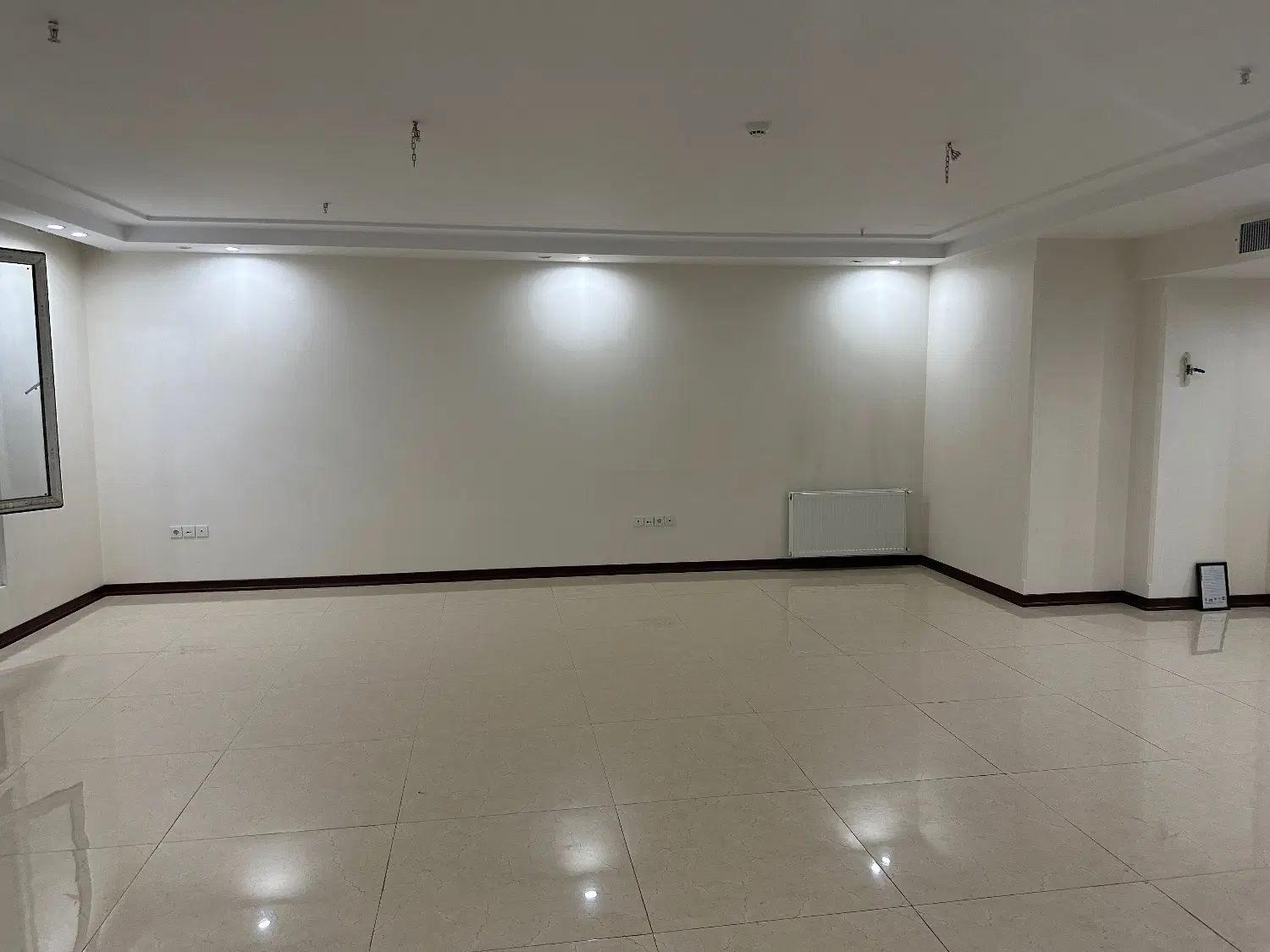 اپارتمان ۱۱۵ متر فول امکانات خ اذربایجان|اجارهٔ آپارتمان|تهران, حر|دیوار
