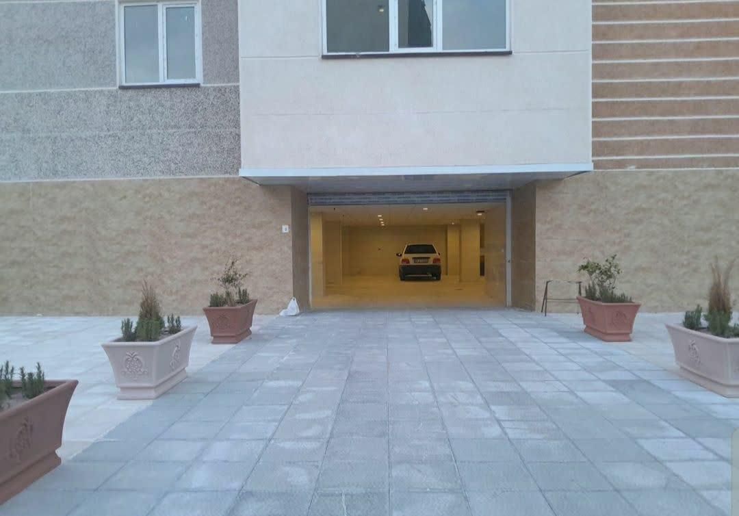 100متر کلید نخورده شهرک غرب با وام 550م/|فروش آپارتمان|زنجان, |دیوار