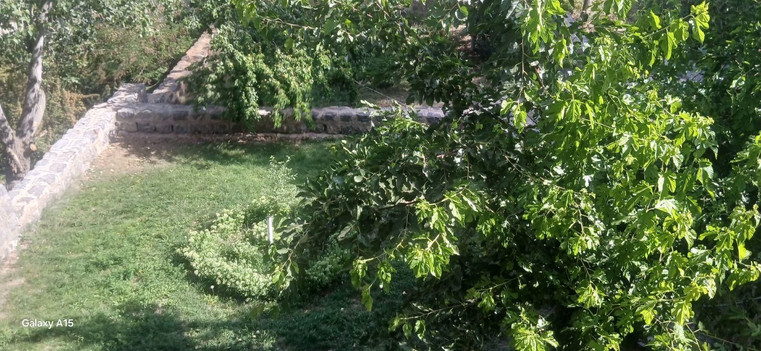 ویلای بزرگ چادگان زاینده رود ساحلی|اجارهٔ کوتاه‌مدت ویلا و باغ|چادگان, |دیوار