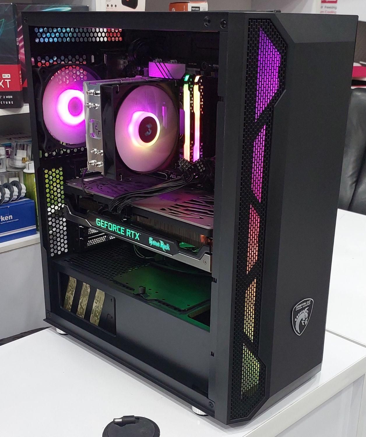 معاوضه جعبه کیس RGB|قطعات و لوازم جانبی رایانه|قم, صفائیه|دیوار