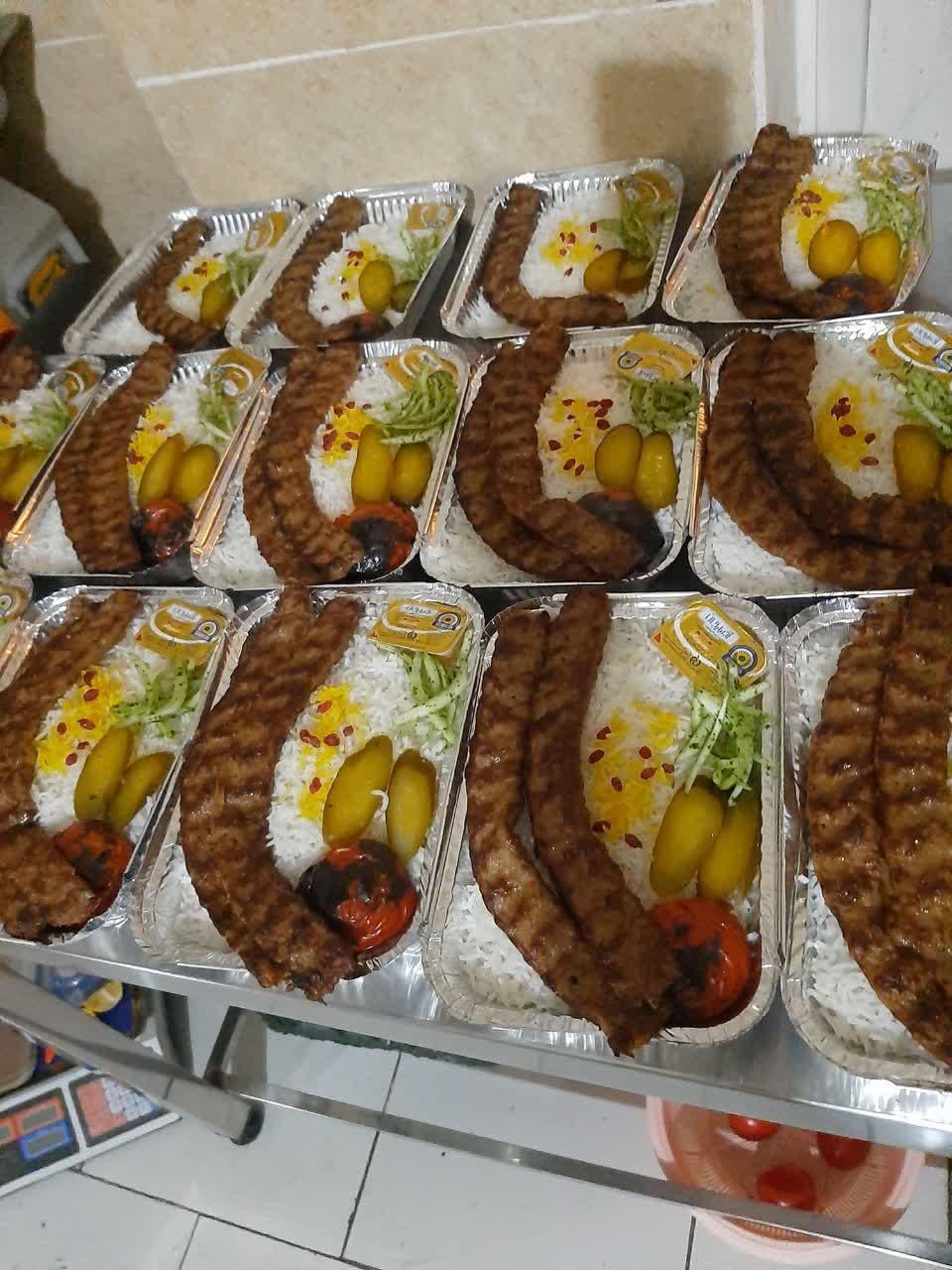 غذا آماده و مرغ بریان زعفرونی|خدمات پذیرایی، مراسم|بیرجند, |دیوار