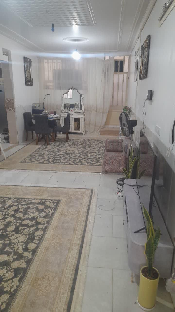 فروش منزل مسکونی۱۳۰ متری ۲ خوابه ۲طبقه ۲|فروش آپارتمان|حمیدیا, |دیوار