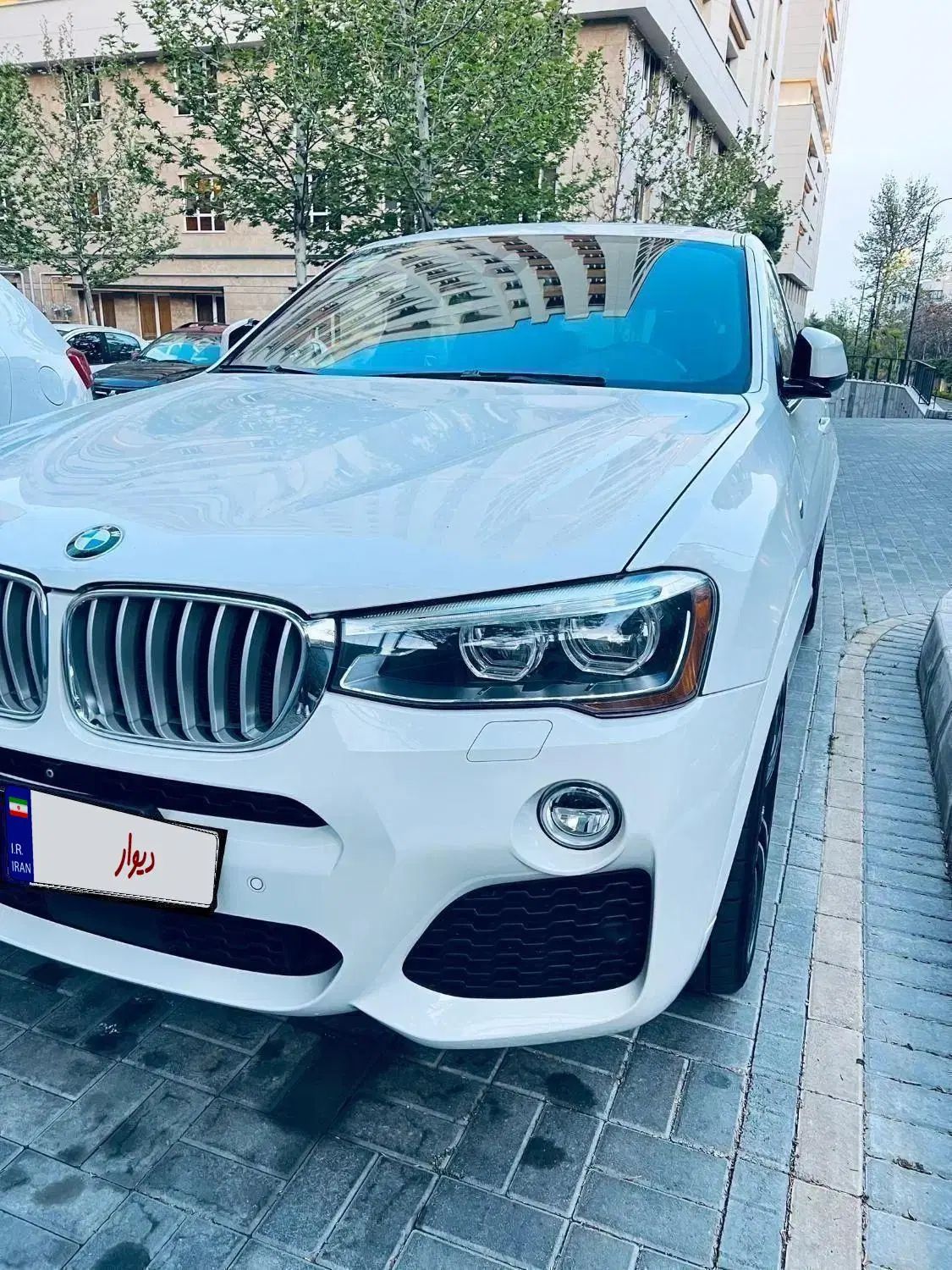 Bmw x4 فول ۶ رادار ۲۰۱۵ بیرنگ بسیار تمیز|خودرو سواری و وانت|تهران, سعادت‌آباد|دیوار