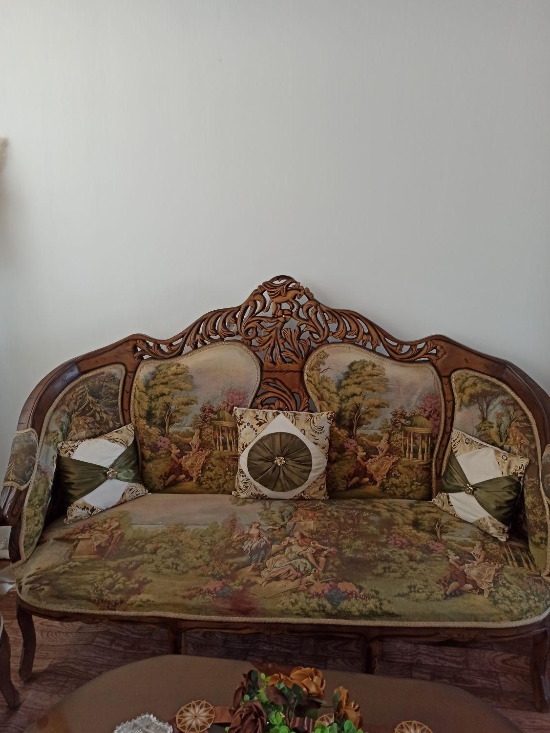 مبل سلطنتی جنس گردو|مبلمان خانگی و میز عسلی|خوی, |دیوار