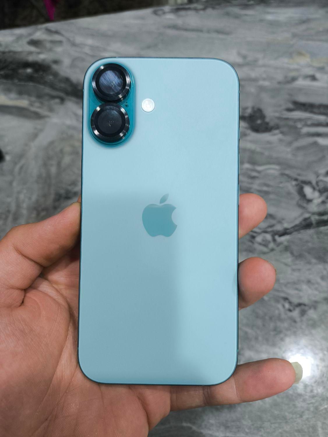اپل iPhone 16 با حافظهٔ ۱۲۸ گیگابایت|موبایل|تهران, استخر|دیوار
