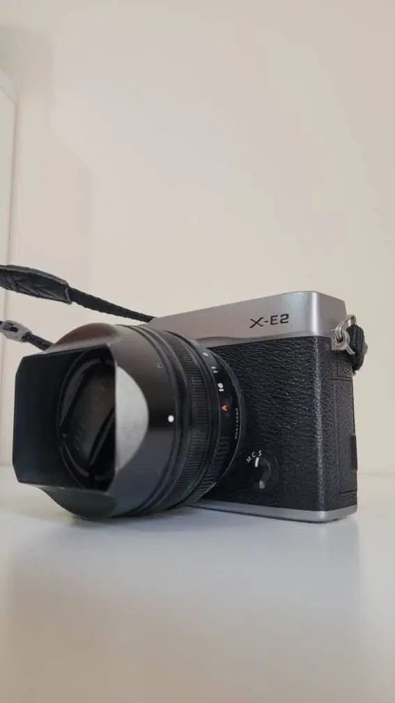 دوربین عکاسی فوجی xe2|دوربین عکاسی و فیلم‌برداری|تهران, دریاچه شهدای خلیج فارس|دیوار