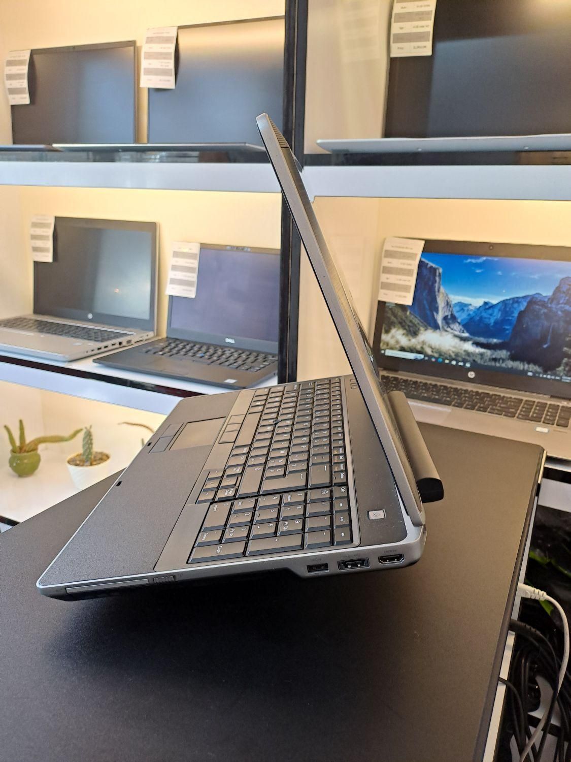 لپ تاپ Dell Latitude E6520 پردازنده i5 در حد|رایانه همراه|همدان, |دیوار