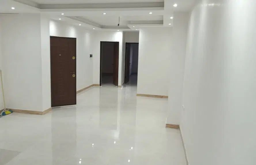 آپارتمان اداری ۱۳۰ متری ۳خ فول گلسار صابرین|فروش دفتر کار، اتاق اداری، مطب|رشت, گلسار|دیوار