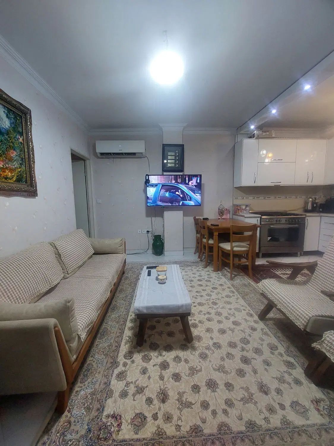 ۴۲متر/پارکینگ غیر مزاحم/اتاق خواب بزرگ|فروش آپارتمان|تهران, زرکش|دیوار