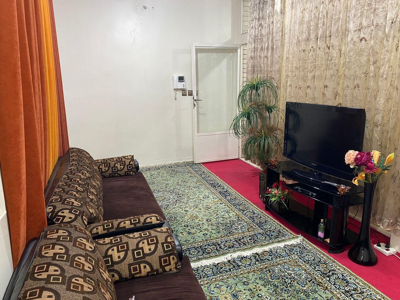 اجاره سوییت مبله تمیز ۳۳پل اصفهان|اجارهٔ کوتاهمدت آپارتمان و سوئیت|اصفهان, شاهزاده ابراهیم|دیوار