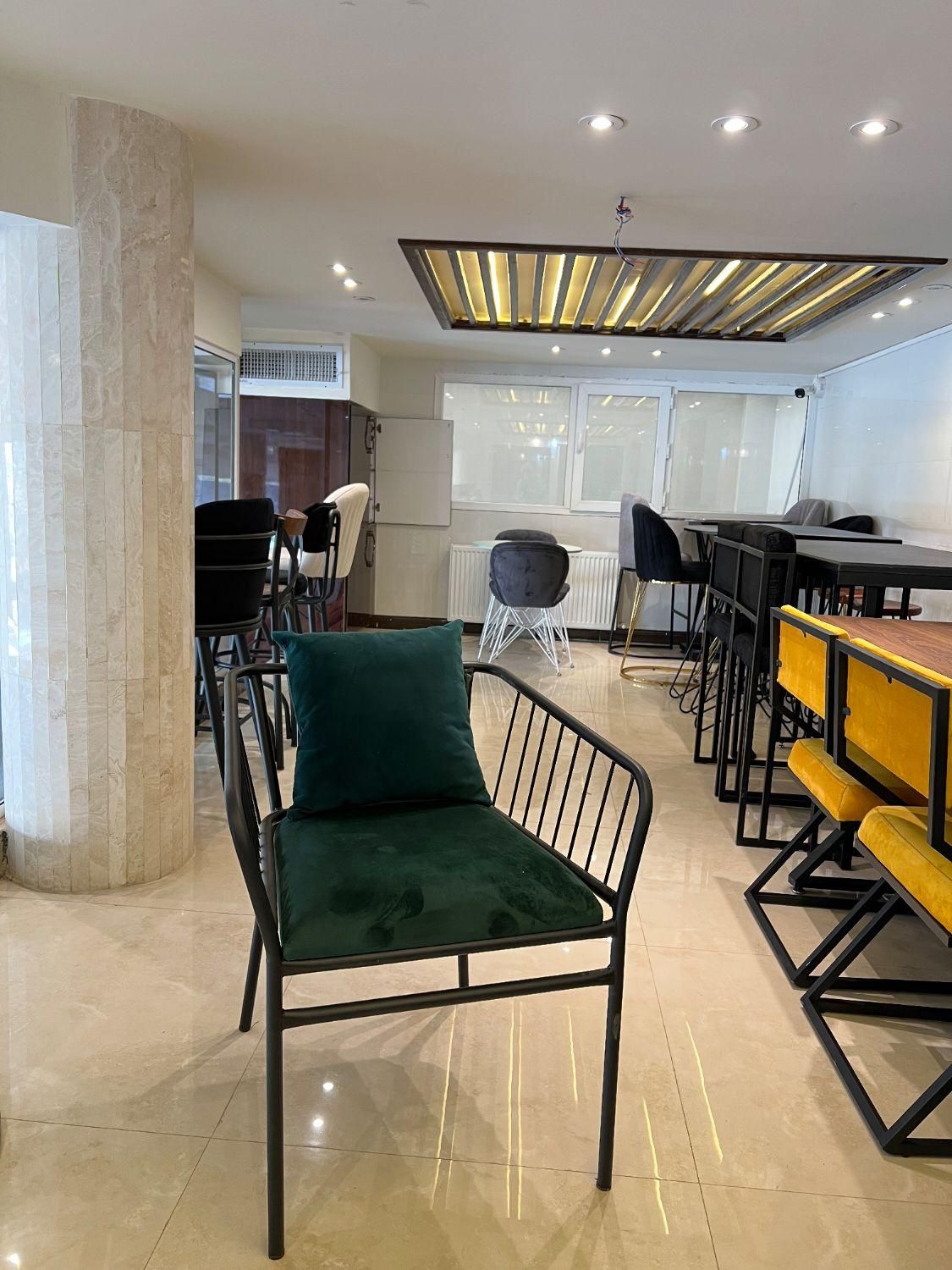 صندلی فلزی کد ۸۰۰۷-سرای آرا|صندلی و نیمکت|یزد, |دیوار