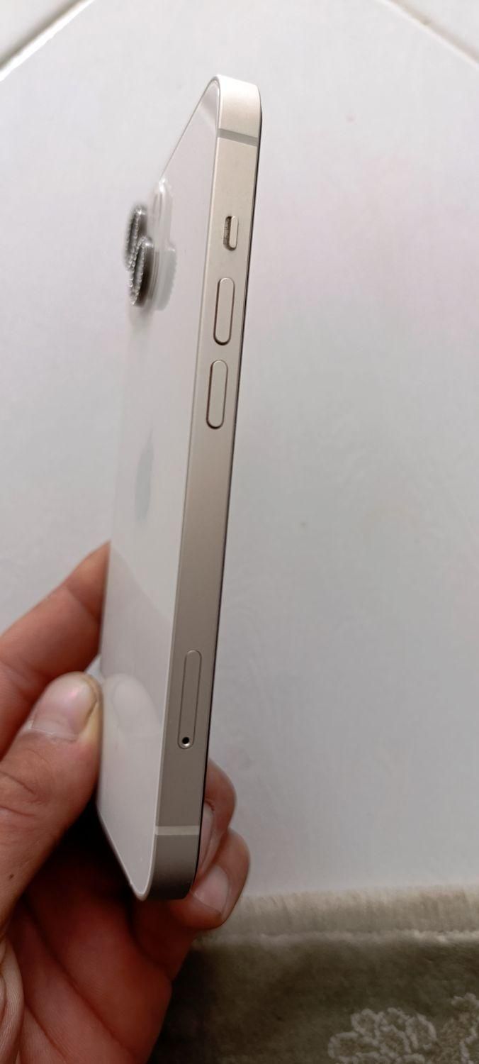 اپل iPhone 13 با حافظهٔ ۱۲۸ گیگابایت|موبایل|مشهد, امیریه|دیوار