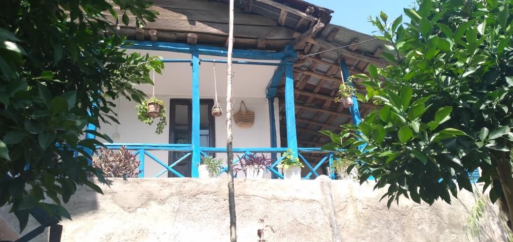 ویلاسنتی در روستای حلیمه جان|اجارهٔ کوتاه‌مدت ویلا و باغ|رودبار, |دیوار