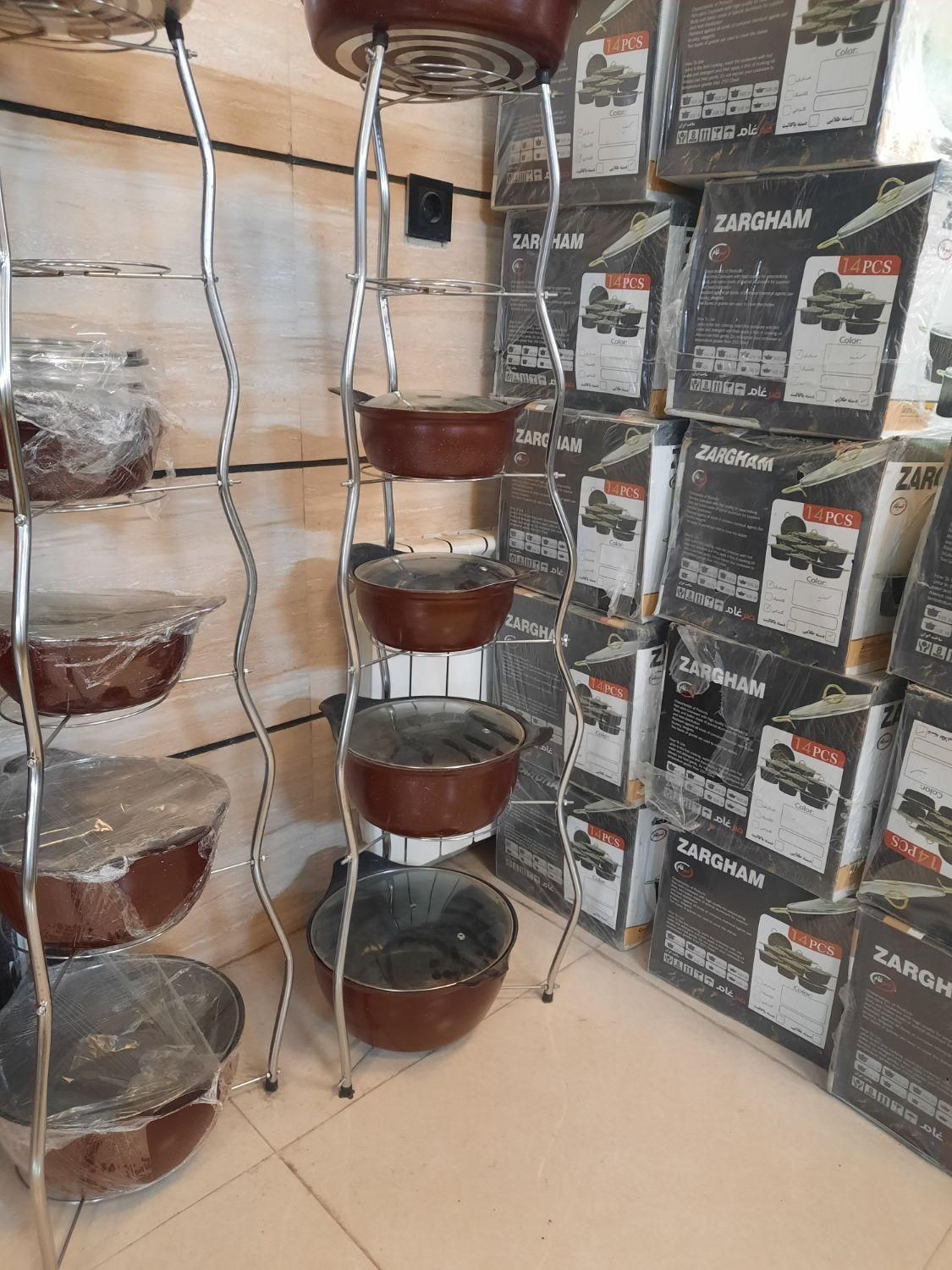 سرویس قابلمه ۷ پارچه گرانیتی|ظروف پخت‌وپز|سنندج, |دیوار