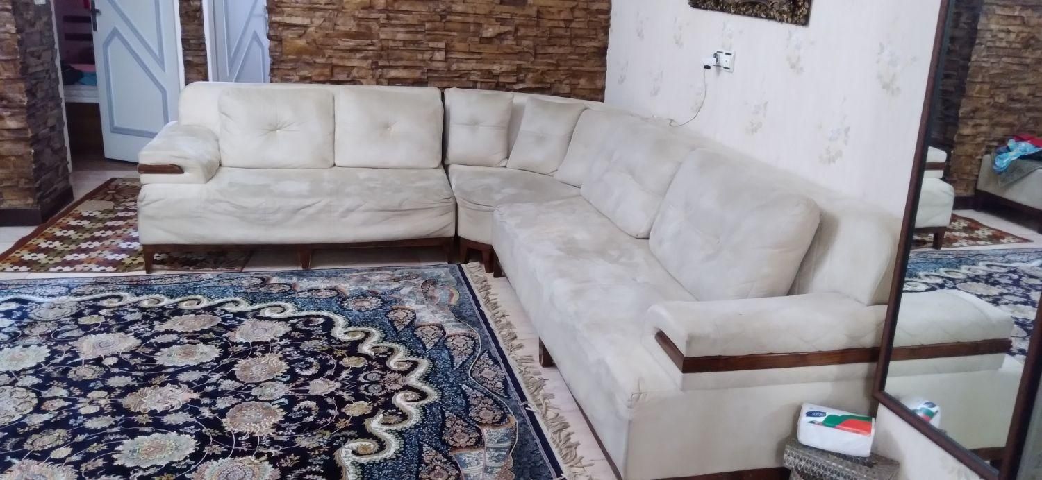 مبلمان راحتی ال به همراه میز عسلی ونهار خوری|مبلمان خانگی و میز عسلی|تهران, زنجان|دیوار