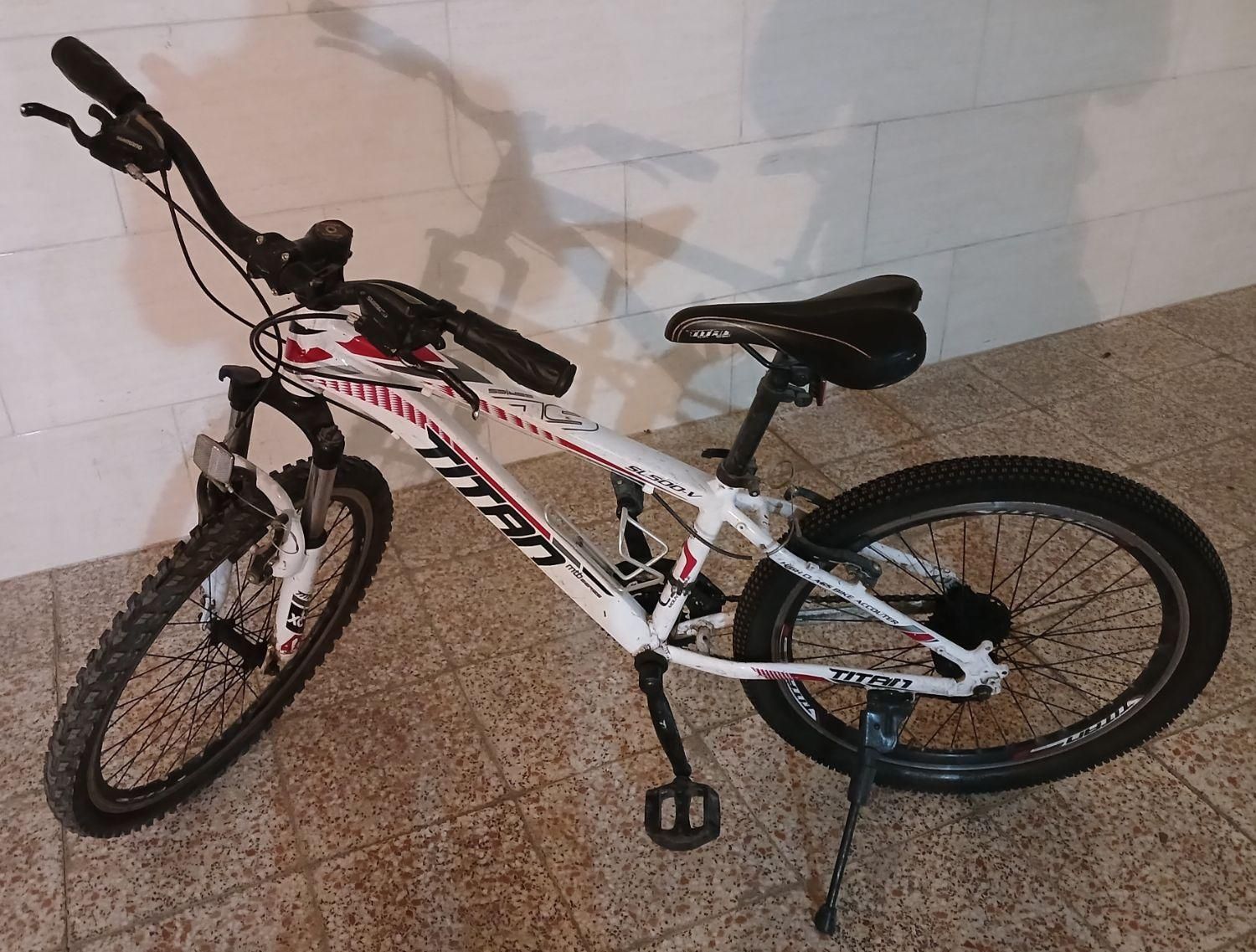 دوچرخه ۲۴ دنده ای|دوچرخه، اسکیت، اسکوتر|فردیس, شهرک ۱۱۰|دیوار