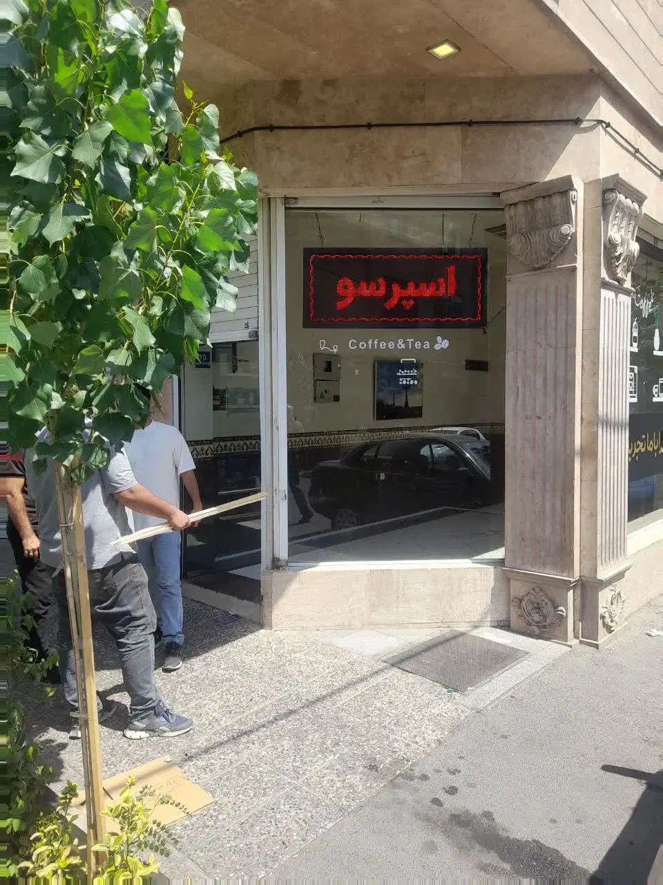 ۲۴ متر ۳ بر تمام سنگ سقف بلند بر خیابان اصلی|اجارهٔ مغازه و غرفه|تهران, سبلان (لشگر)|دیوار