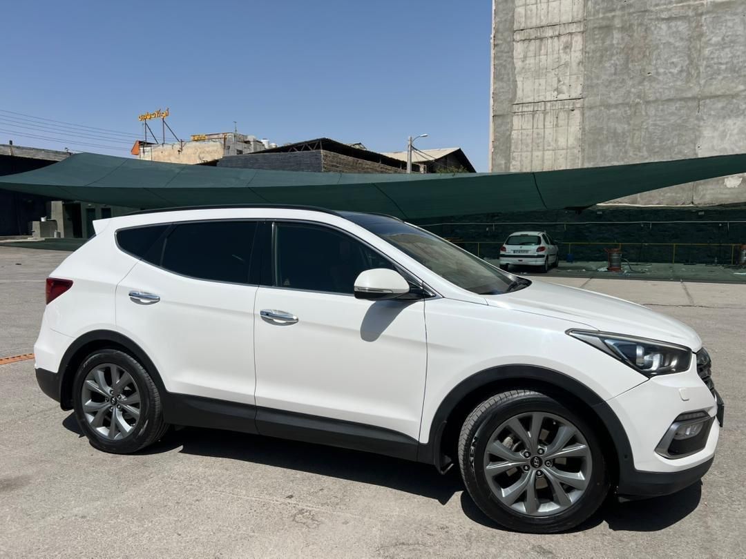 هیوندای سانتافه ix 45 2400cc، مدل ۲۰۱۷|خودرو سواری و وانت|شیراز, شهرک امیر کبیر|دیوار