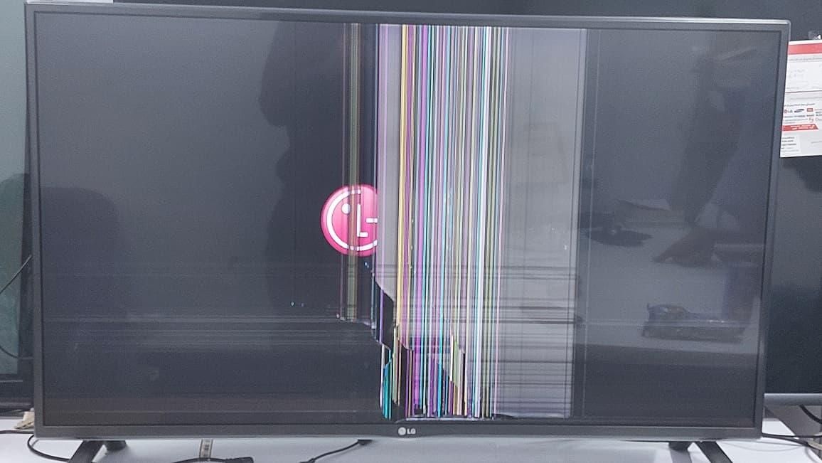 خریدار تلویزیون سالم معیوب شکسته ابخورده|تلویزیون و پروژکتور|قم, نیروگاه|دیوار