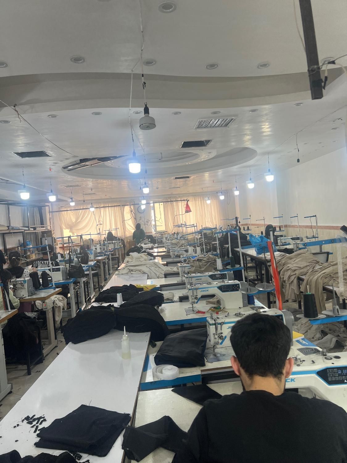 به تعدادی چرخکار راسته دوز ماهر نیمه ماهرنیازمندیم|استخدام صنعتی، فنی، مهندسی|تهران, شهرک ولیعصر جنوبی|دیوار